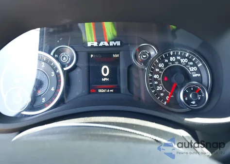 2024 Ram 2500 Big Horn 4X4 6'4 Box z USA, uszkodzony, nr VIN 3C6UR5DLXRG221288